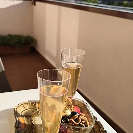 Appartement Zorel House *